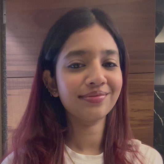 POUTIE: Glass shine lip gloss